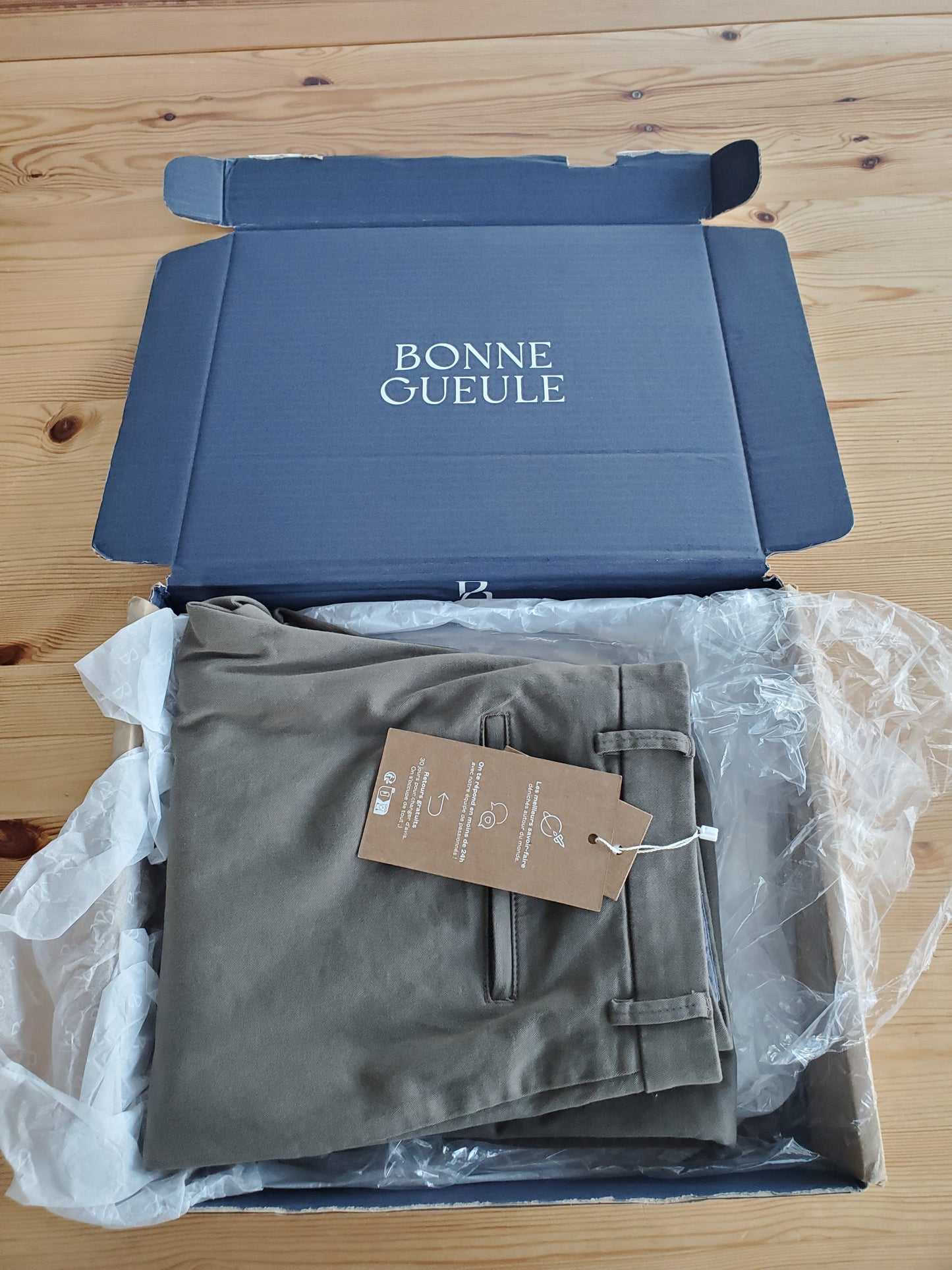 Chino Axel taupe