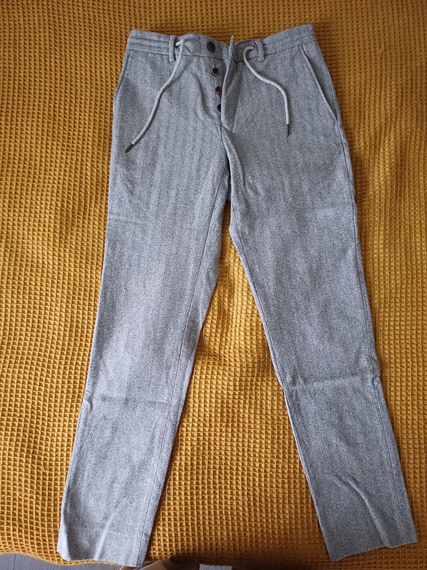Jogpant gris chelini