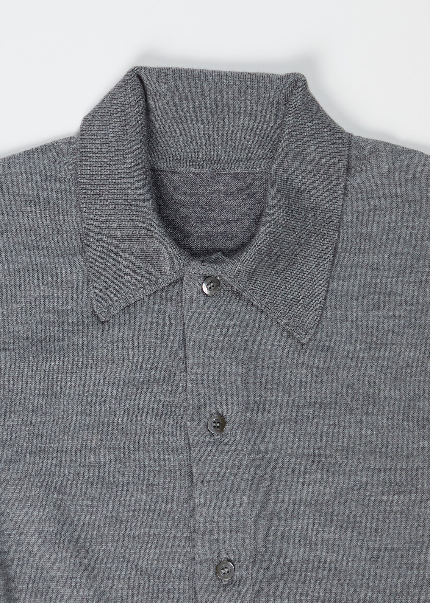 Prototype cardigan Bomera