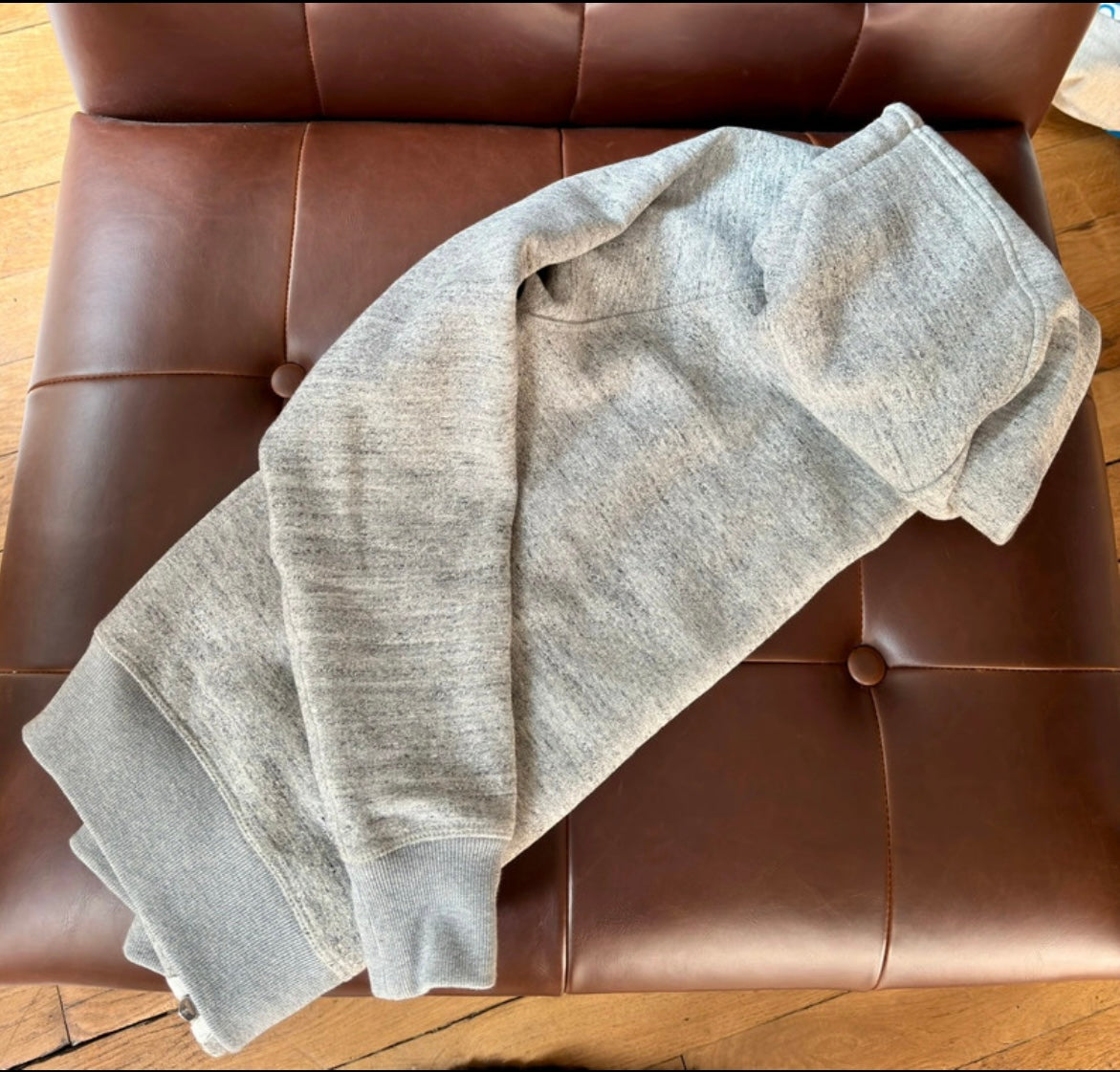 Hoodie Minabe gris