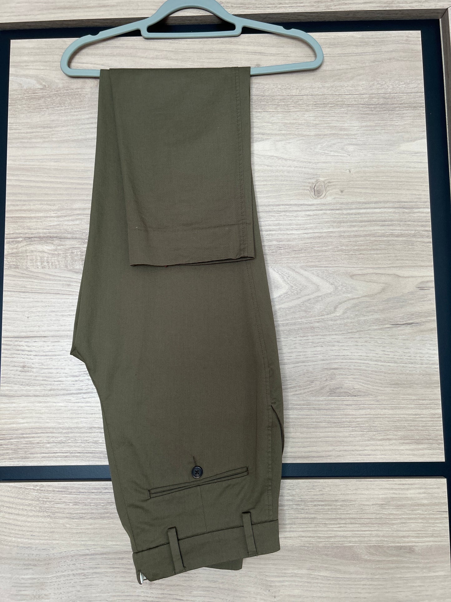 Chino Ivy kaki