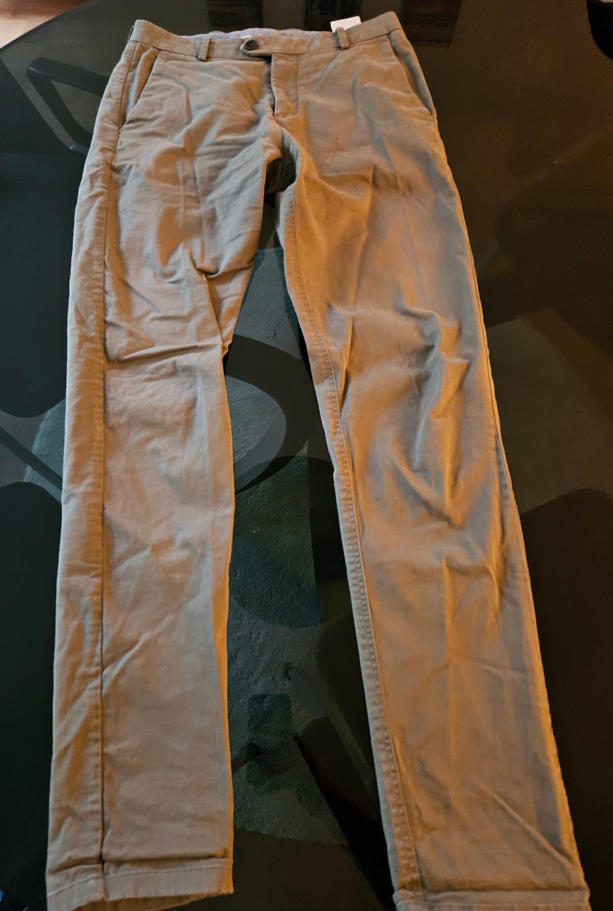 Chino Axel taupe