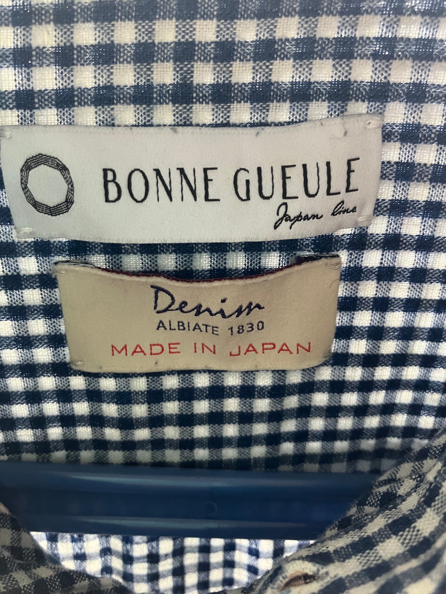 Chemise à carreaux