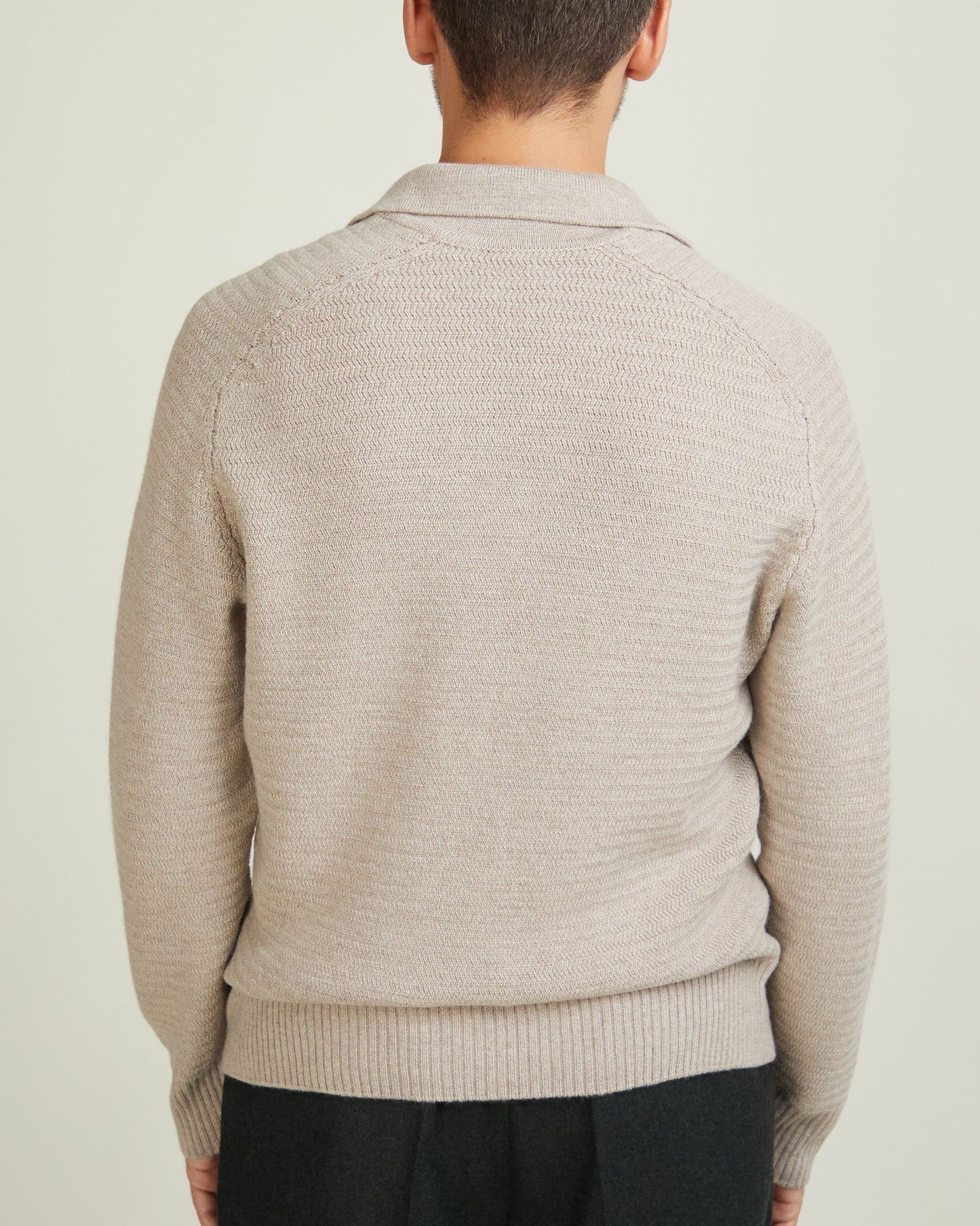 Pull Moena grège