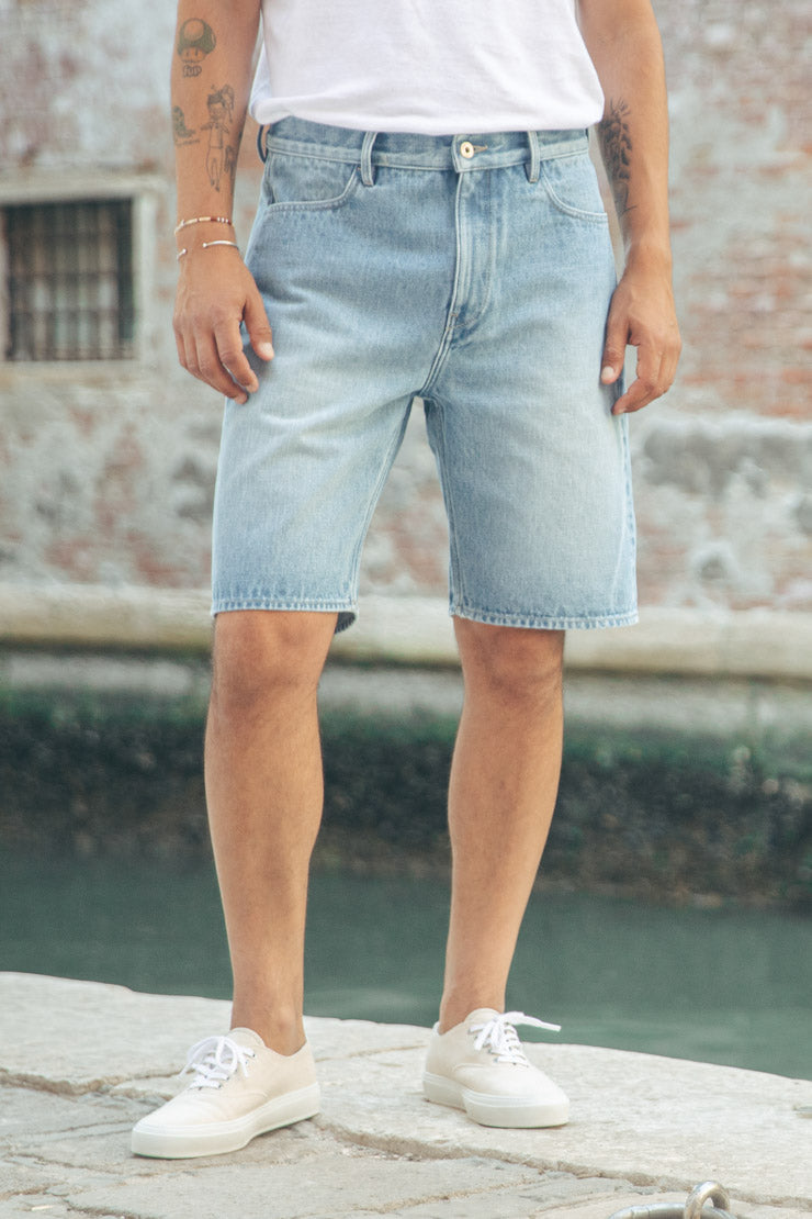 Bermuda Monterey bleach