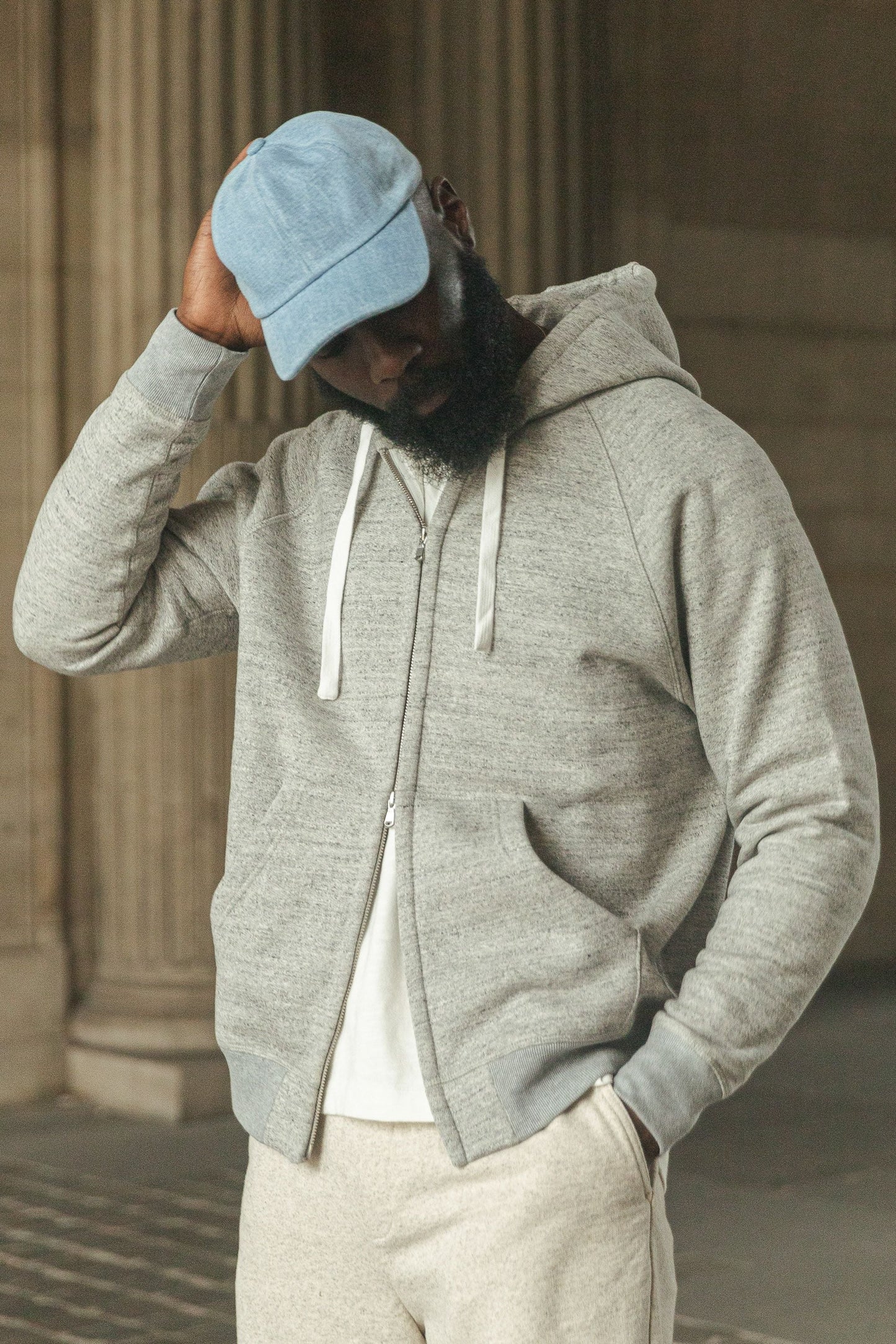 Hoodie Minabe gris