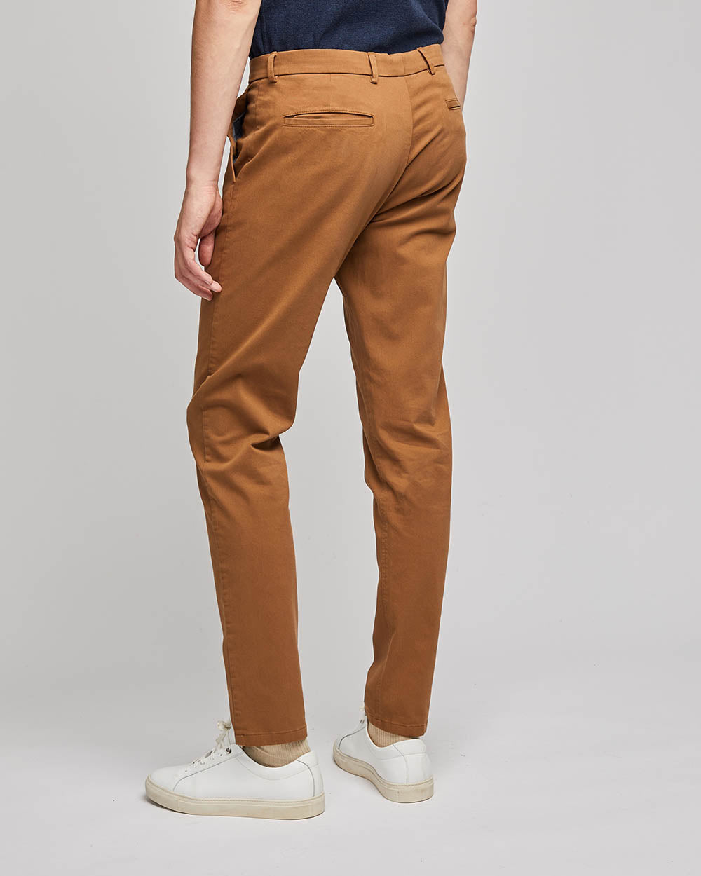 Chino Axel camel