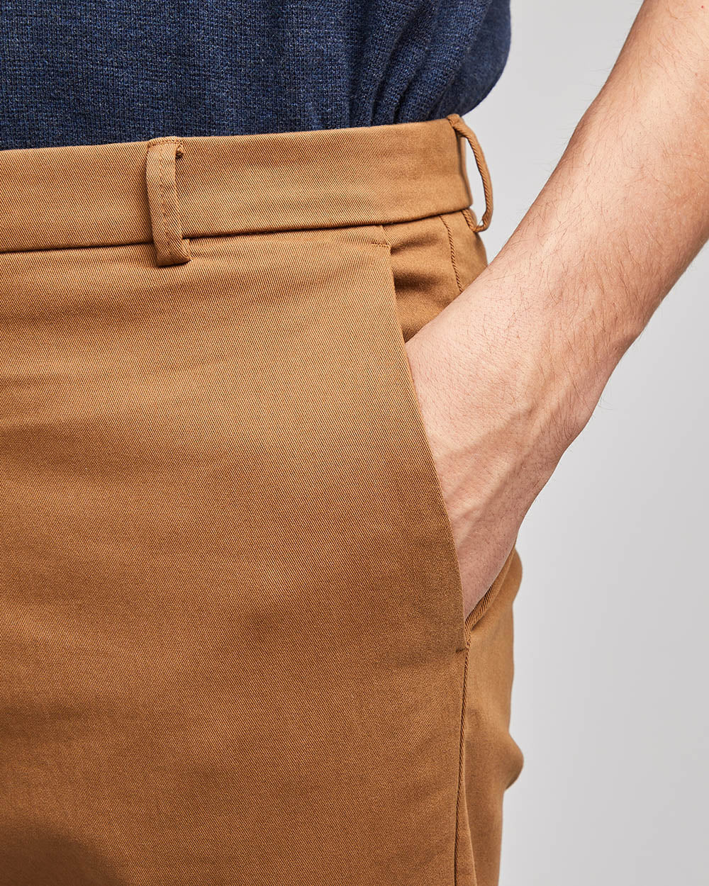 Chino Axel camel